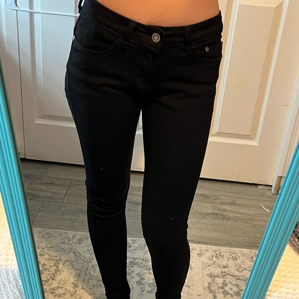 Black Skinny Jeans